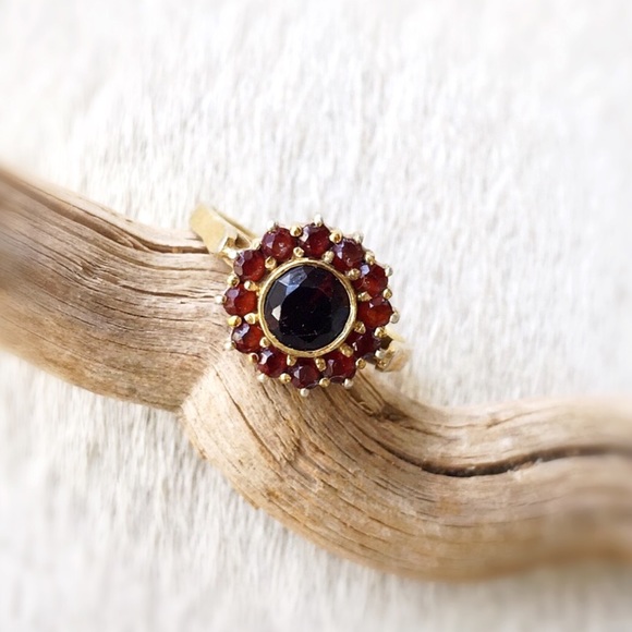 Jewelry - Vintage | Bohemian Garnet Cluster Ring
